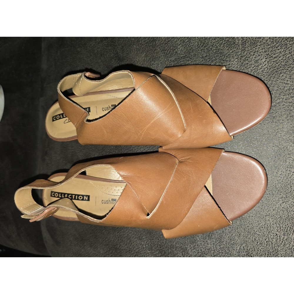 Clark's‎ leather cross band sandals- Ralene Vive- Tan Size 10